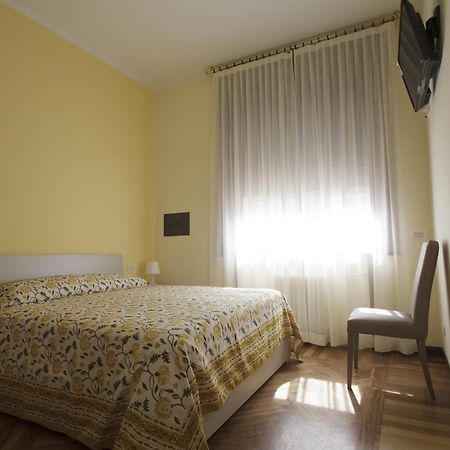 Italy Inn Genoa Room photo